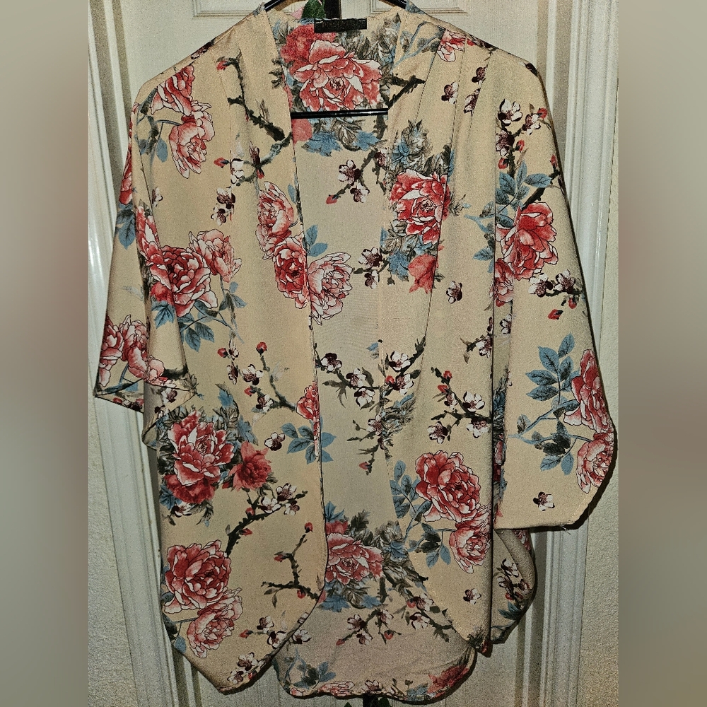 Discovery Kimono